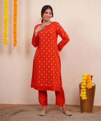 Rust orange zari embroiderd silk kurta set 2