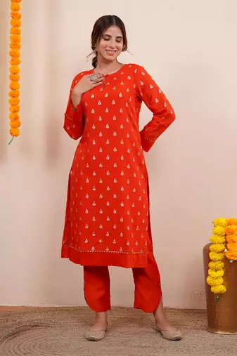Rust orange zari embroiderd silk kurta set