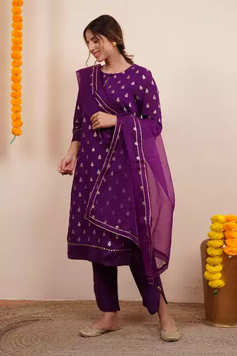 Purple zari embroiderd silk kurta set