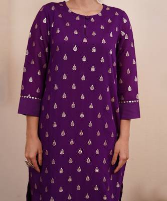 Purple zari embroiderd silk kurta set 5