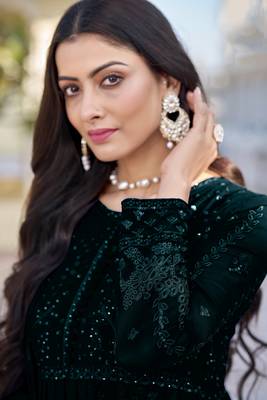 Dark green color georgette embroidered salwar kameez 4