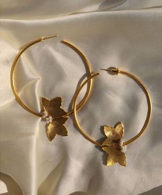 Two petal hoops earrings 2