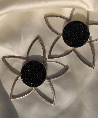 Full mogra frame hoops earrings 4
