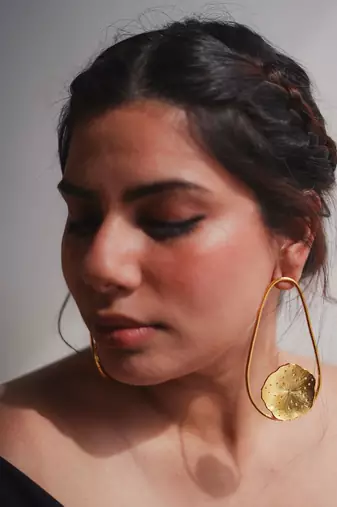 Mogra solid ovals earrings