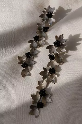 Petal danglers earrings