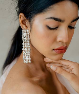 Noor earrings 3