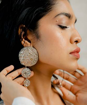 Chaand danglers earrings 2