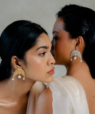 Shwet earrings 4