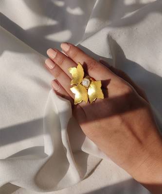 Three petal ring ring 2