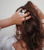 Three petal ring ring