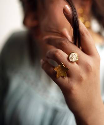 Flower and bud ring ring 3