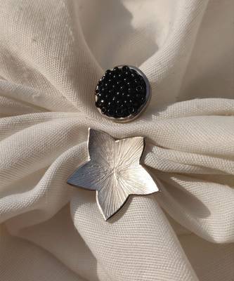 Flower and bud ring ring 3