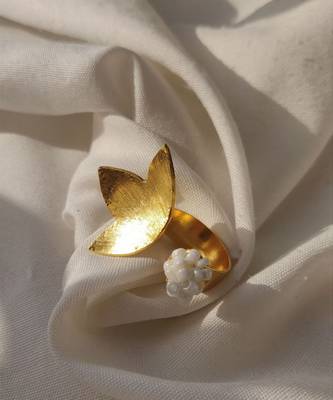 Petal ring ring 3