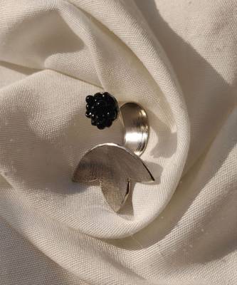 Petal ring ring 3