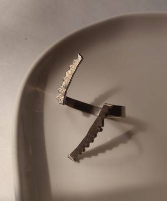 Zig-zag ring 3