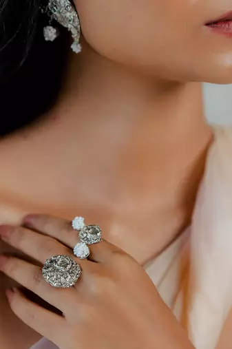 Roop ring