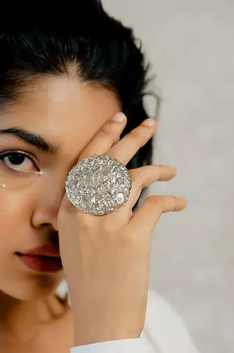 Chaand-silver ring