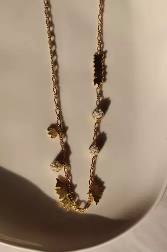 Charmer necklace