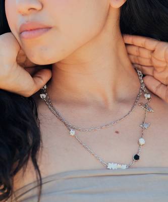 Charmer necklace 1