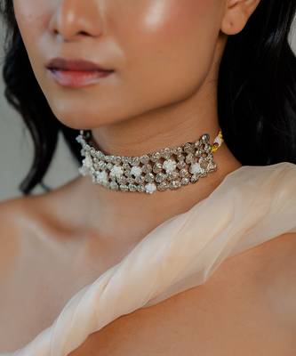 Noor choker necklace 3