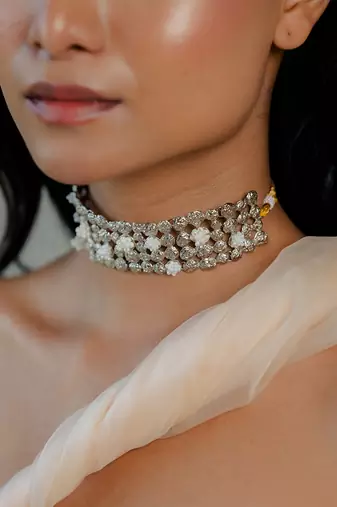 Noor choker necklace
