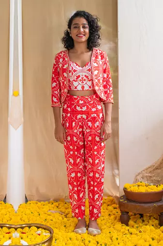 Red printed rhapsody tiles co-ord set