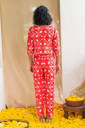 Red printed rhapsody tiles co-ord set