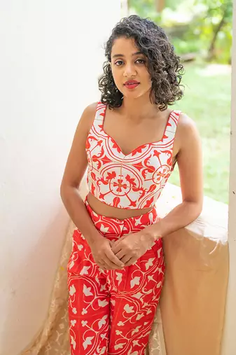 Red printed rhapsody tiles co-ord set