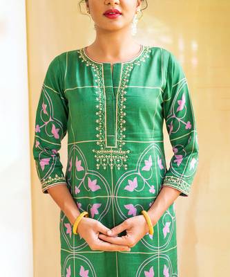 Green printed petal parade kurta set 5