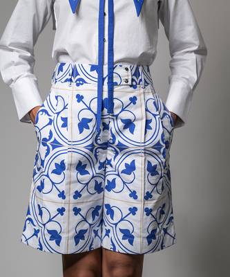White printed azulejos tile trekker shorts 2
