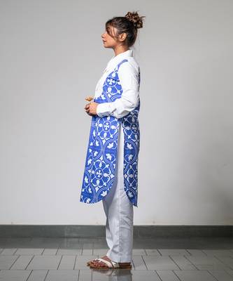 White & blue printed collared kurta set 2