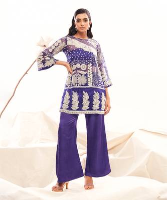 Blue silk embroidery floral kurta set 1