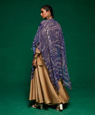 Blue georgette printed geometric cape open and flared pant set 5