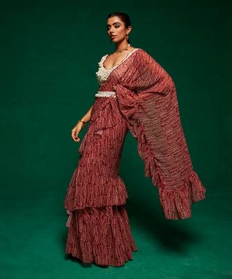 Brown georgette printed abstract round pre-draped saree 4