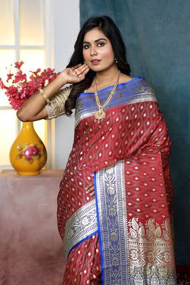 Red Jacqured Banarasi 2