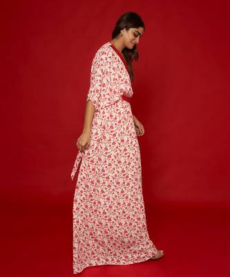 White & red kaftan 3