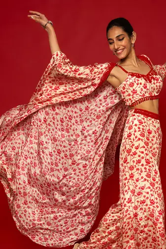 Cream & red cape set