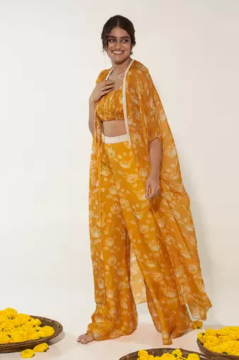 Mustard & white cape set