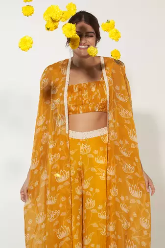 Mustard & white cape set