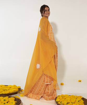 Mustard & white floral stripes kurta set 2