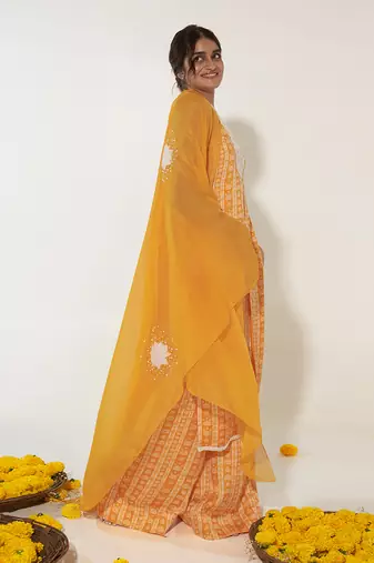 Mustard & white floral stripes kurta set