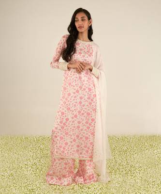 White & pink kurta set 1