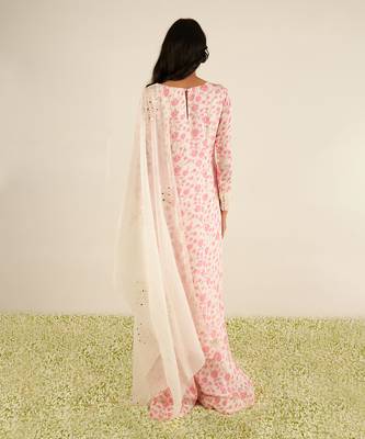 White & pink kurta set 3