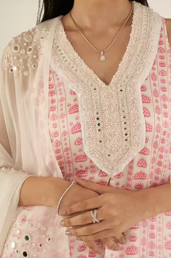 White & pink floral stripes kurta set