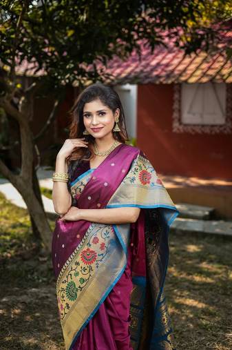 Magenta Pure Gadwal