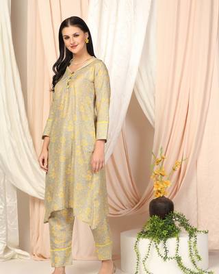 SHADES OF FAASHION Muslin yellow floral suit set. 1