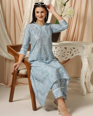 SHADES OF FAASHION Muslin blue paisley printed suit set 1