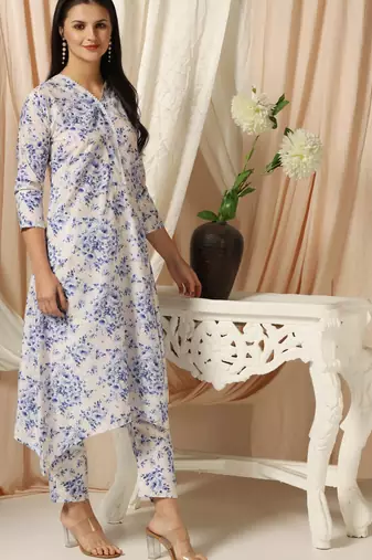 SHADES OF FAASHION Muslin White blue floral print suit set