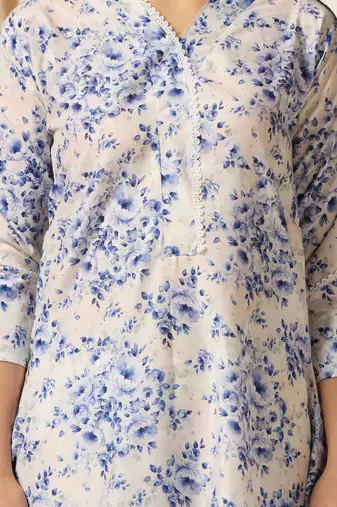 SHADES OF FAASHION Muslin White blue floral print suit set