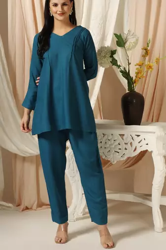 SHADES OF FAASHION Teal blue pin-tucks co-ord set